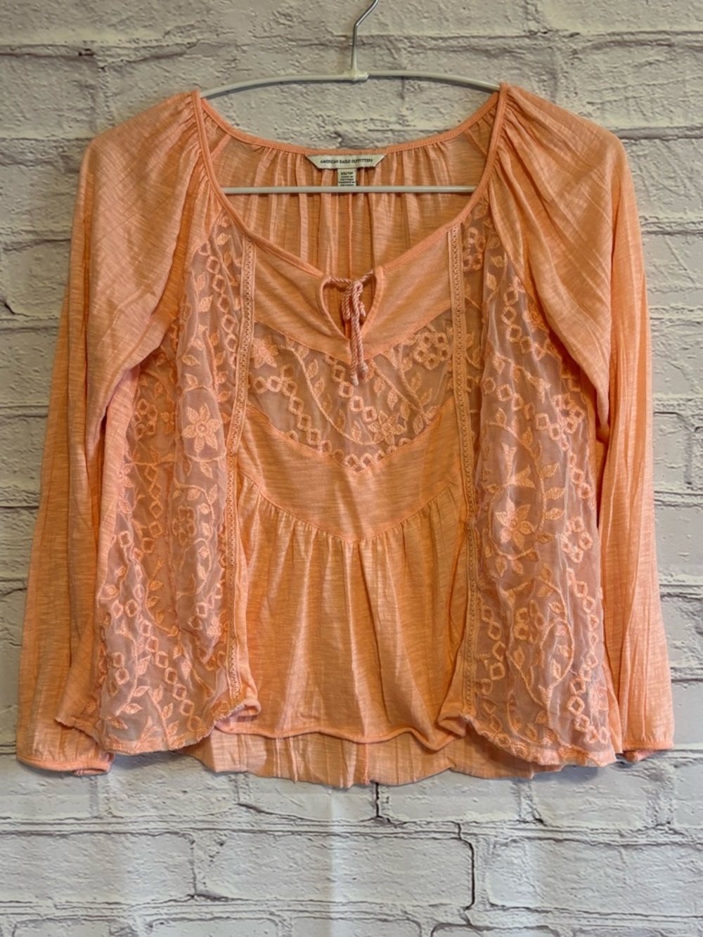 American Eagle Outfitters Peach Lace-Paneled Peasant Cropped Blouse